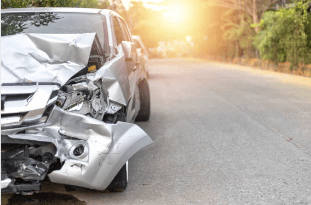 社用車での事故、誰が責任を追うのか？-事例と対応方法